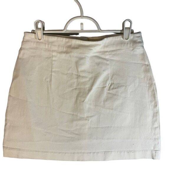 White Button Up Denim Miniskirt, Medium chicsportif preppy - Picture 3 of 8